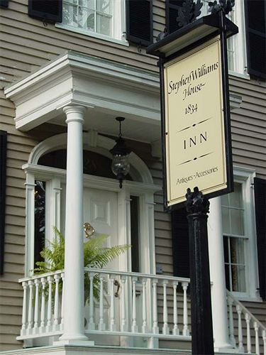 The Stephen Williams House Hotel Savannah Exterior photo